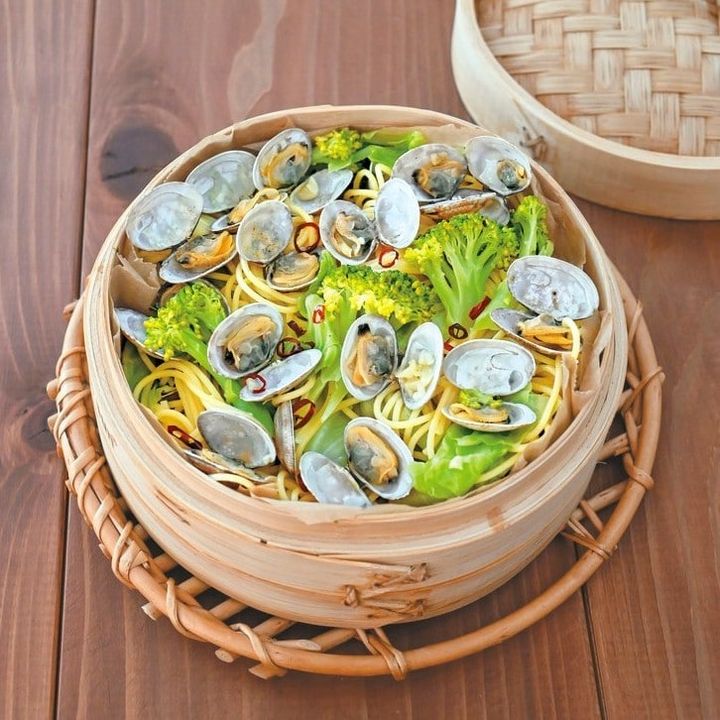 あさりと野菜のパスタ