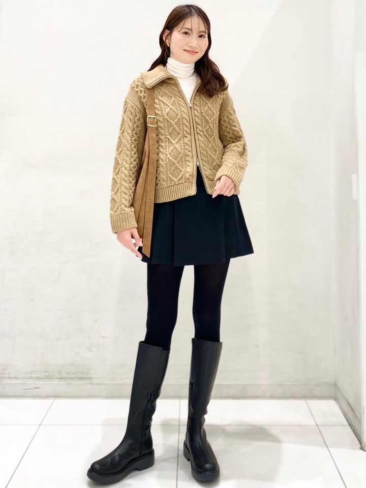 画像1: 出典：GU