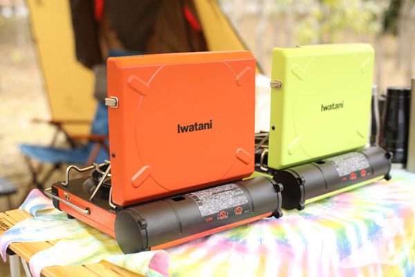 ワークマンのレディースジャケットが4,900円！防水・断熱性が最強すぎる！