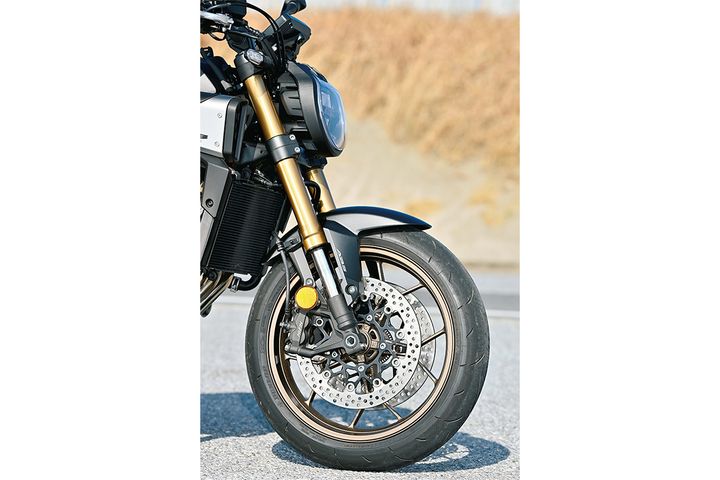 ホンダEクラッチ徹底試乗｜発進・停止・Uターンの実力をチェック！【HONDA・CB650RE-Clutch】