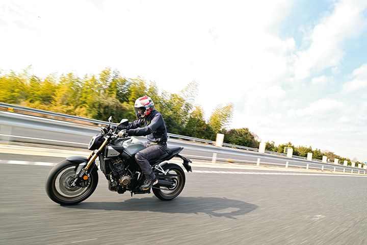 ホンダEクラッチ徹底試乗｜発進・停止・Uターンの実力をチェック！【HONDA・CB650RE-Clutch】
