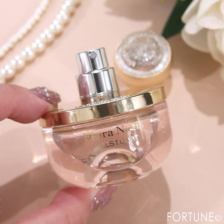 Flora Notis JILL STUART（フロー...