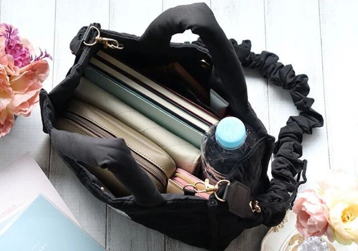 SNOOPY 2WAY QUILTING BAG スヌーピーがいっぱい！ 軽量キルティングバッグ BOOK使用例