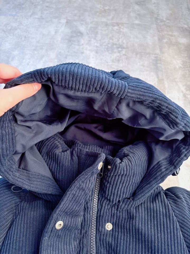 GUウォームパデッドコーデュロイブルゾン 2025モデル フード部分