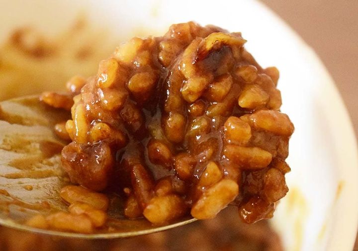 食べ進めるうちにじわじわと辛さが広がり、辛さの余韻も残ります