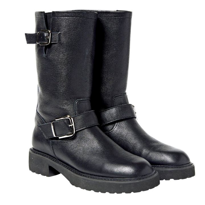 ブーツ￥25,300（ル タロン／ル タロン 有楽町マルイ店）