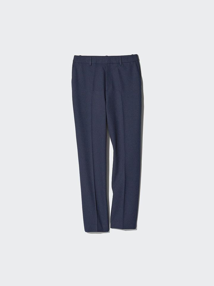 ユニクロの感動スリムパンツ