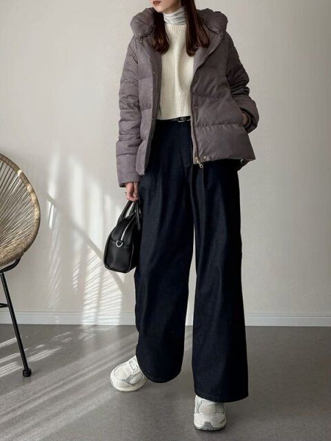 黒ワイドパンツコーデ4