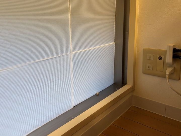 ダイソー「プラダンボール2枚」