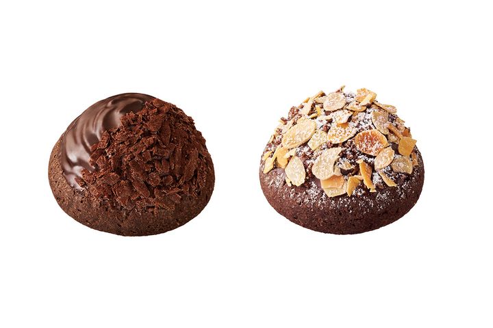 (左)トリュフショコラドーナツ ノワール、（右）トリュフショコラドーナツ プラリネ