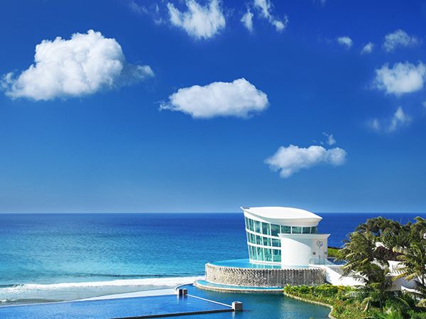 アールイズ・ウエディング、グアム「ホワイトアロウチャペル」の新規予約受付を開始