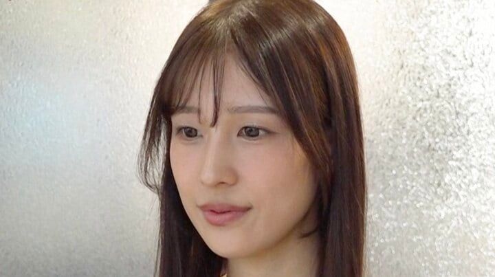 【写真・画像】9月デビューのセクシー美女、意外な“特技”に驚きの声「痛そう」「地味に見えるけどやばい」 “英語禁止ボウリング”舞台裏に密着 1枚目