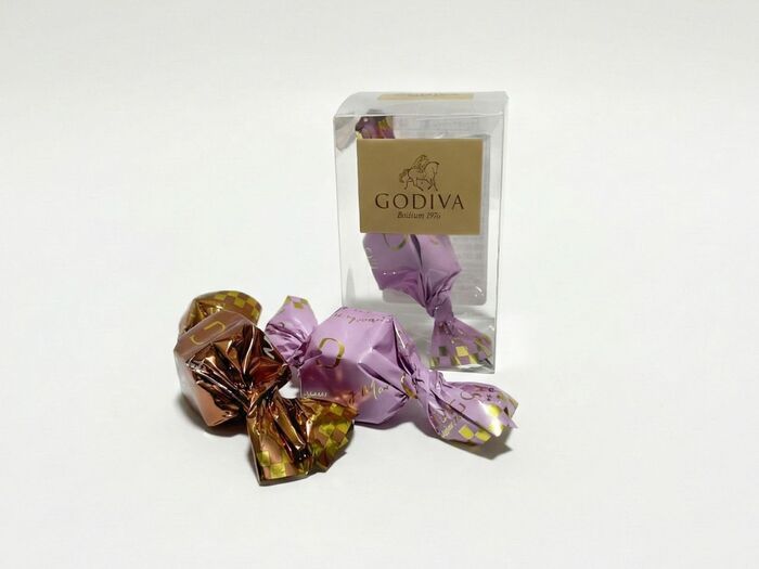 これは大当たり！【2026福袋】ゴディバの「ニューイヤー ハッピーバッグ」が想像以上に豪華！開封3秒でトリコに♡