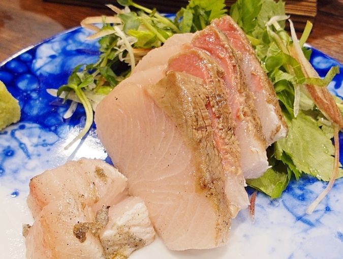 大衆炉端 こめろまん。博多駅総本店 ぶりのたたき➁