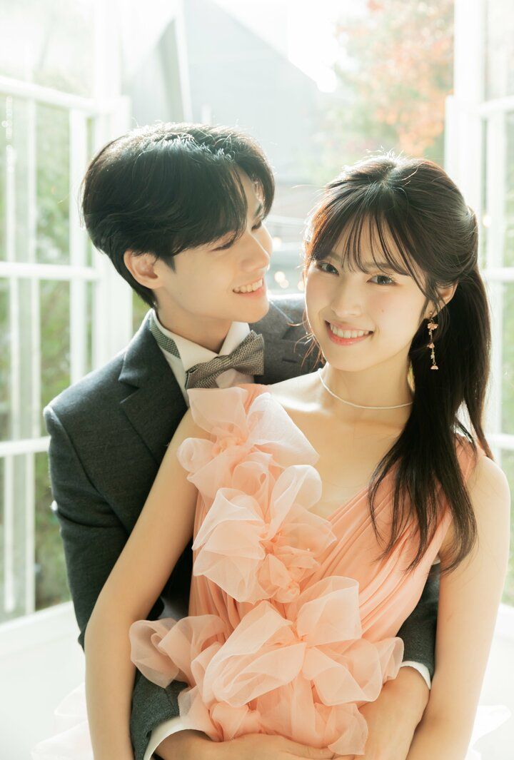 【写真・画像】彼女は元“日本一かわいいJK”「美しすぎる！」「ドラマのよう」美男美女カップル、1年記念日デートが話題に 1枚目