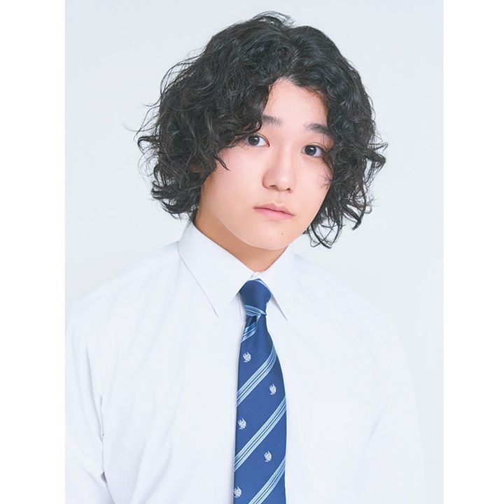 【高村佳偉人（たかむら・かいと）】物語のフックになる個性派として期待大！