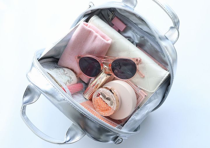 推し活痛バッグポーチガバッと開く