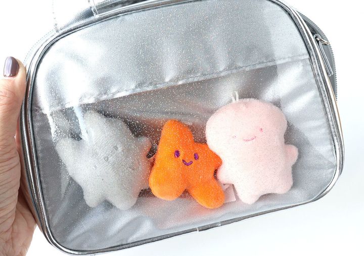 推し活痛バッグポーチ推しが見える