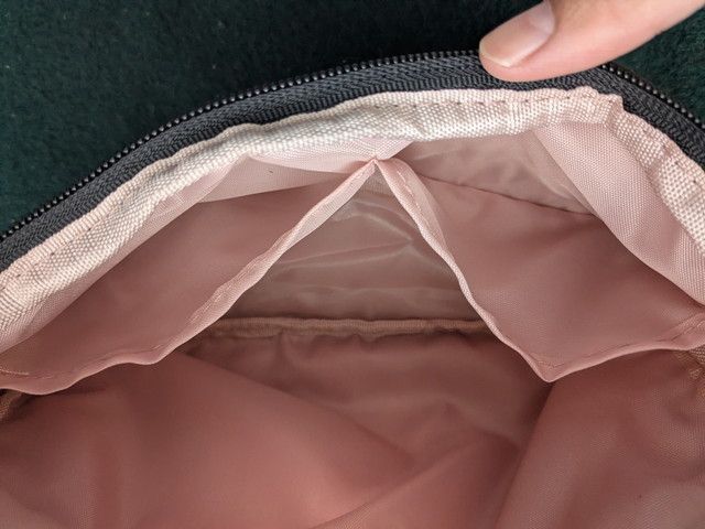 アジョリーショルダーバッグ内ポケット