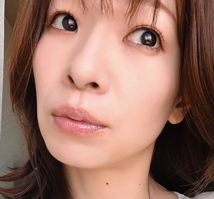 4、YVES SAINT LAURENT YSL ラブシャイン グロスプランパー #10