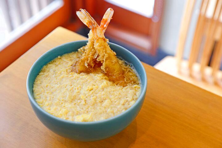 京都・平安神宮近くの「京うどん生蕎麦 おかきた」で、おだしの香る京うどんを♪