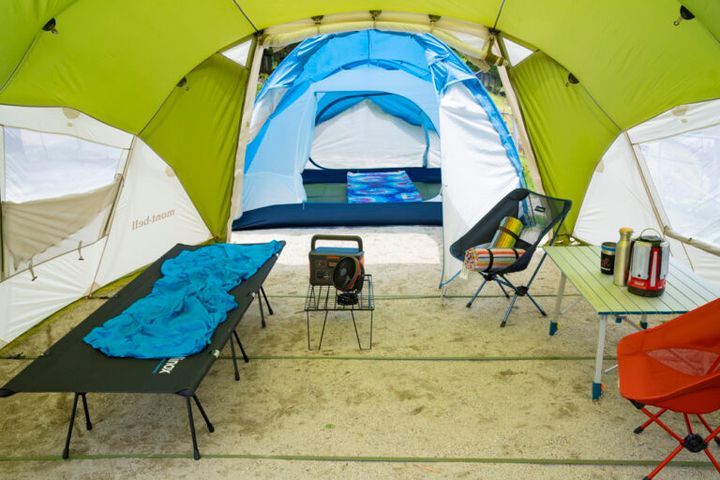 ノースフェイス×UNIQLOが正解？マウンテンライトが“最強アウター”な理由