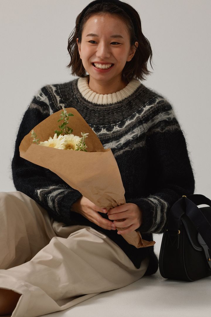 冬に着たいざっくりニットコーデ2選。全身のトーンにこだわって大人っぽく！【FUDGE FRIEND おしゃれさんの毎日コーディネート｜momo】