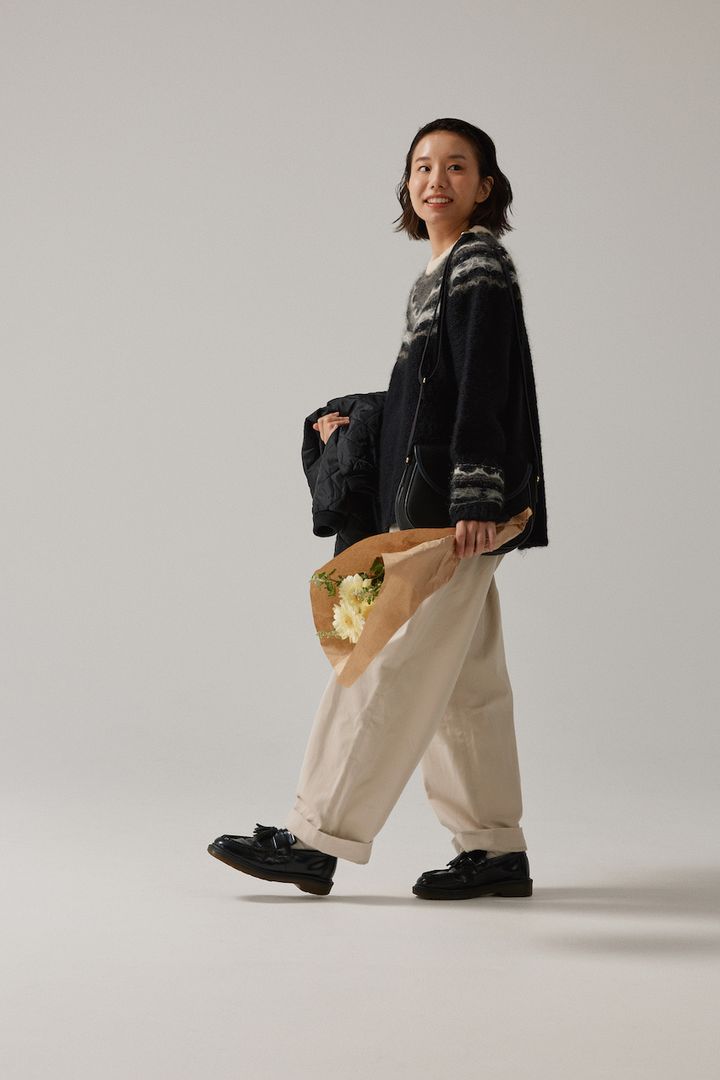 冬に着たいざっくりニットコーデ2選。全身のトーンにこだわって大人っぽく！【FUDGE FRIEND おしゃれさんの毎日コーディネート｜momo】