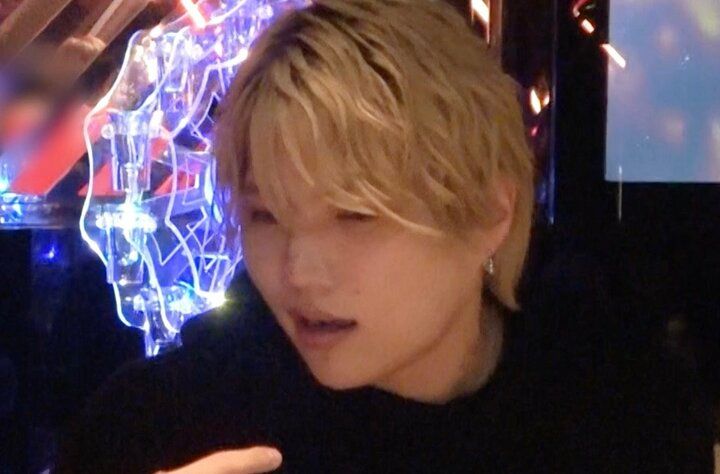 【写真・画像】「高校生恋リア」出身の24歳イケメンがホストに転身！山本裕典と息のあった接客を披露 1枚目