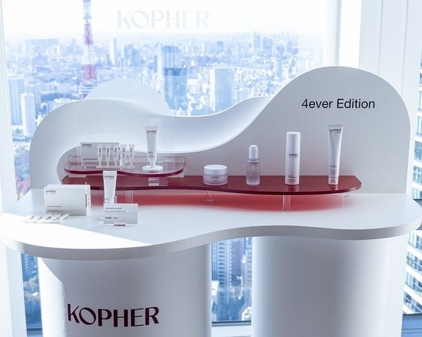 KOPHERを代表する4everシリーズ。医療現場の知見に基づいたスキンケアシリーズ