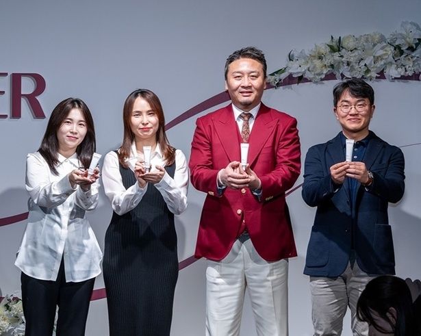 【写真】過度なアンチエイジングや美容医療とお別れ。スキンケアの新常識とは？