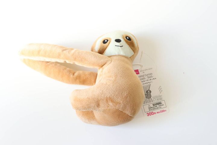 アニマルカーテンタッセル（ナマケモノ） ダイソー 