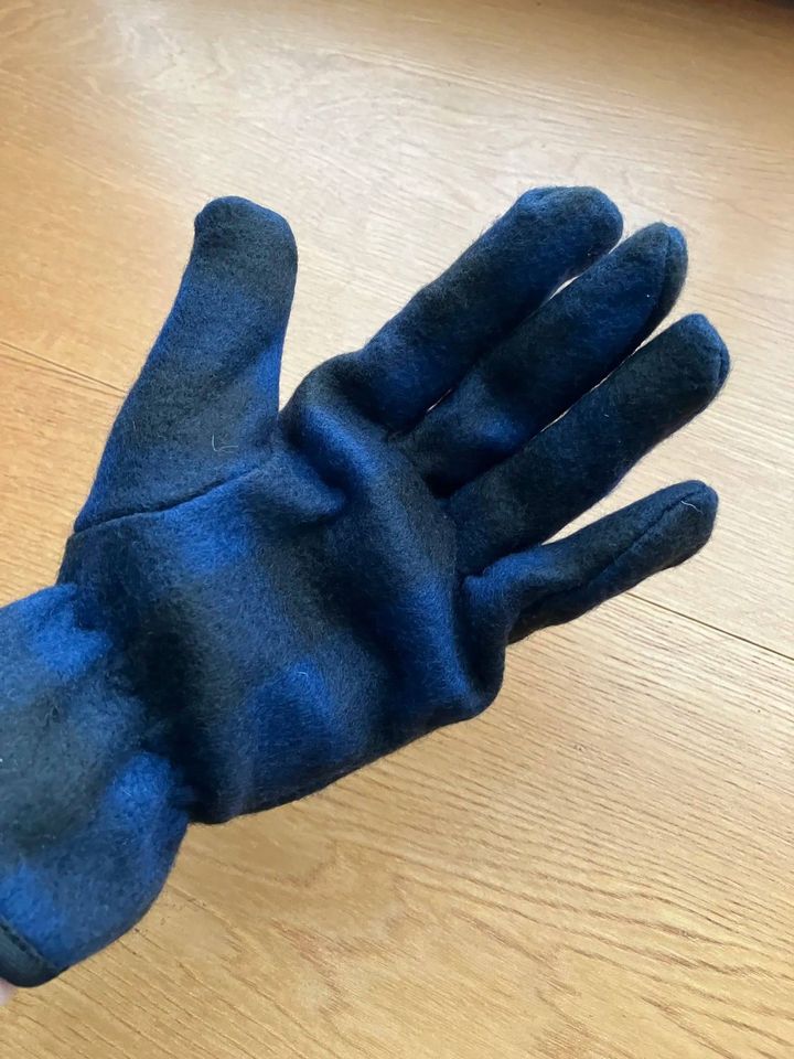 Seria(セリア)：メンズ フリース手袋 ダークチェック4