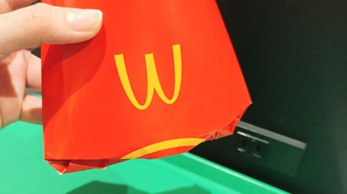 食べきれなかったマックのポテトを「袋ナシ」で持ち帰る裏ワザ。やってみたら…意外と便利じゃん♪