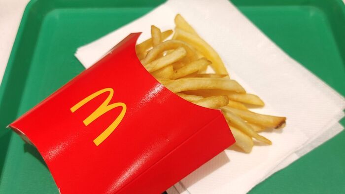 食べきれなかったマックのポテトを「袋ナシ」で持ち帰る裏ワザ。やってみたら…意外と便利じゃん♪