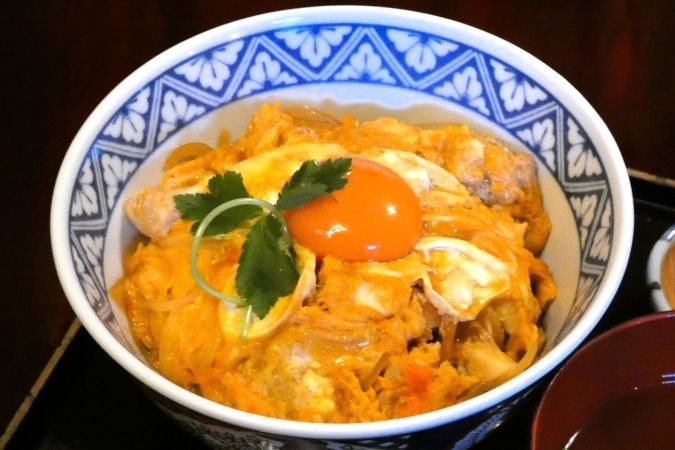 縁結び食堂 蕎麦 なみ満親子丼