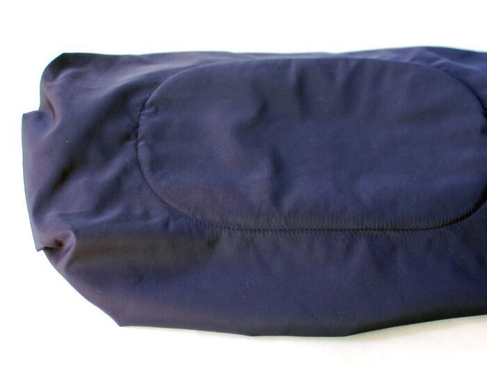 【ユニクロ:シー】カタチが可愛い！と大好評。さらに軽くて収納力もバツグン。今年の相棒バッグはこれに決定♡