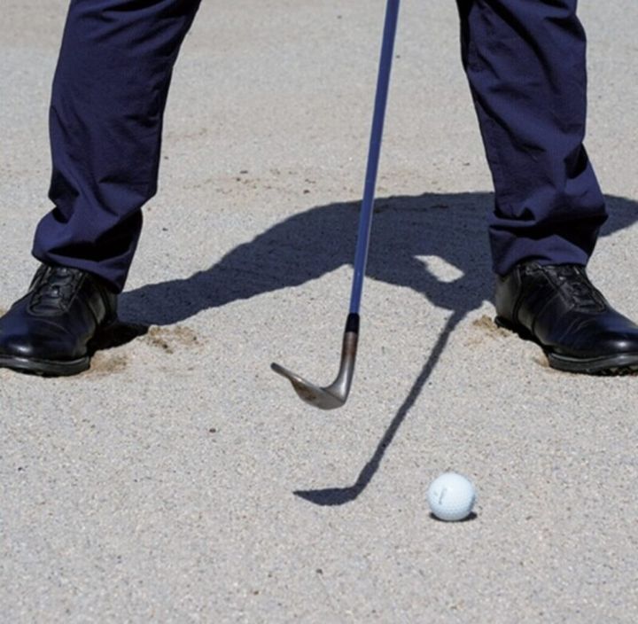 バンカーの打ち方を基礎から解説！苦手な人のための改善ポイント