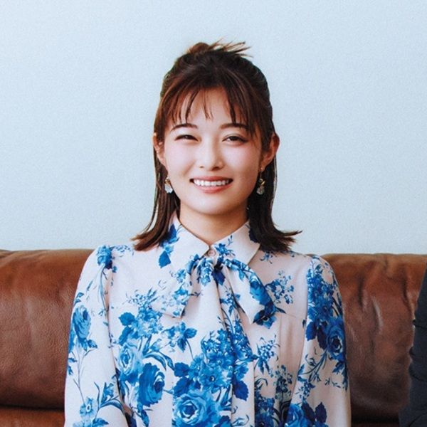 いのうえ・さくら 1999年生まれ、栃木県出身。選挙演説めぐり、マラソン、発酵食品など多分野で活躍。近著に『井上咲楽の発酵、きょう何作る？ 何食べる？』（オレンジページ）。