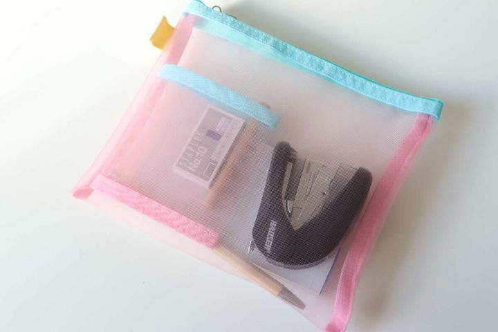 ミニポケット付メッシュポーチ 文具収納