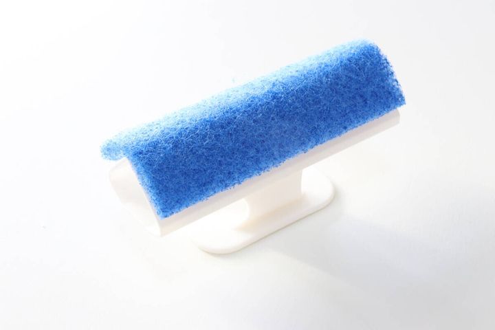 ダイソーの角の極み 浴室ブラシ 防カビ剤入りのビジュアル