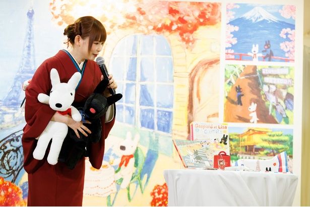 イベント限定グッズを前に、買い物モード全開！