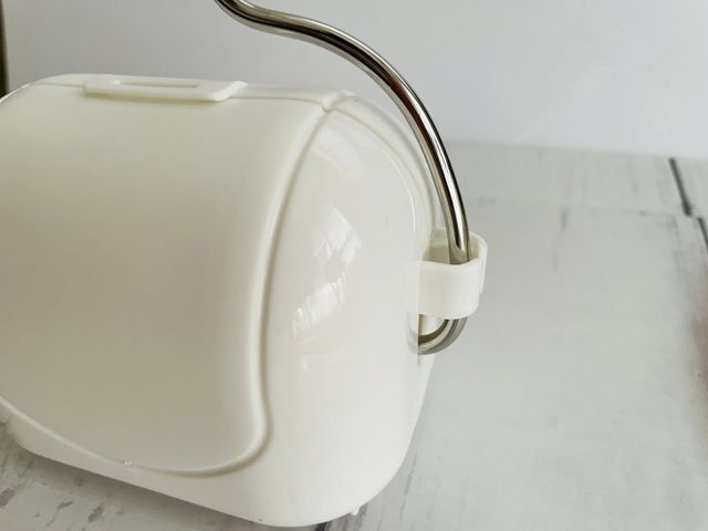 ダイソー 粘着シートクリーナー（カーペット用、ミニ）ケース付き