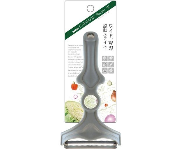 力いらずで千切りキャベツがスイスイ！「NAKED キャベツ ピーラーダブル」 撮影／安井真喜子