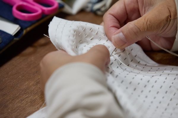 【東京都新宿区】神楽坂で就労継続支援事業所「TERAS」の刺し子展開催。小物からウェアまで展示販売