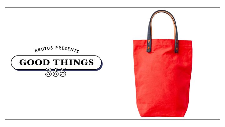 〈ザ クラシック〉 × 〈ランド オブ トゥモロー〉 × 〈キングスレー ウォルターズ スタジオ〉のバッグ