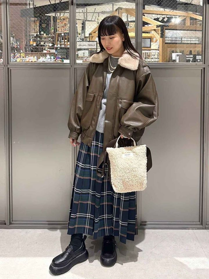 画像2: 出典：and ST