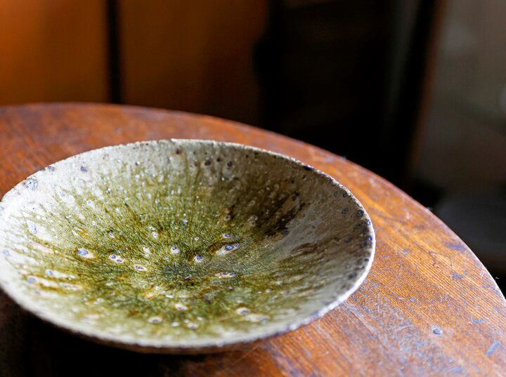 京都・平安神宮そばの「京都 おうち 岡崎本店」で見つけた、日々の暮らしを彩る器