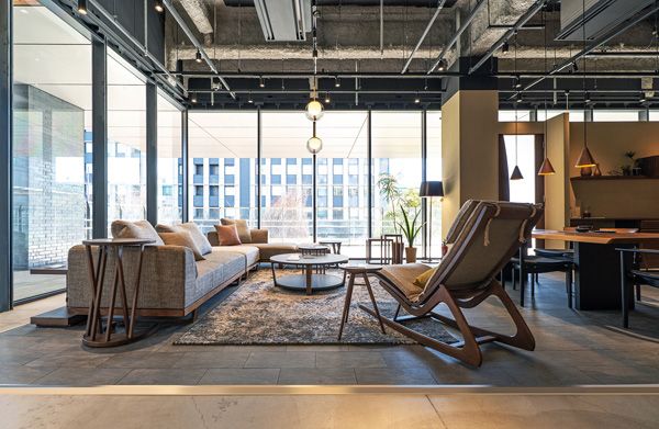 【愛知県名古屋市】日本の豊かな情緒を未来に伝える飛騨高山の家具「KASHIWA」の名古屋店がリニューアル