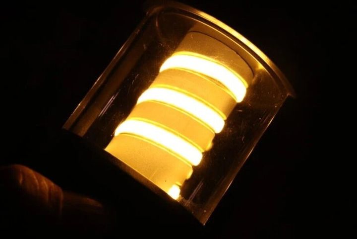 ダイソー COBランタン スパイラル